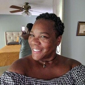 Meet your Posher, Joan